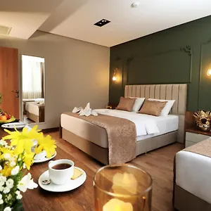 Bayrak Grand Otel Trabzon